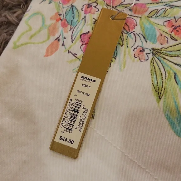 New Lauren Conrad Shorts - Picture 9 of 11